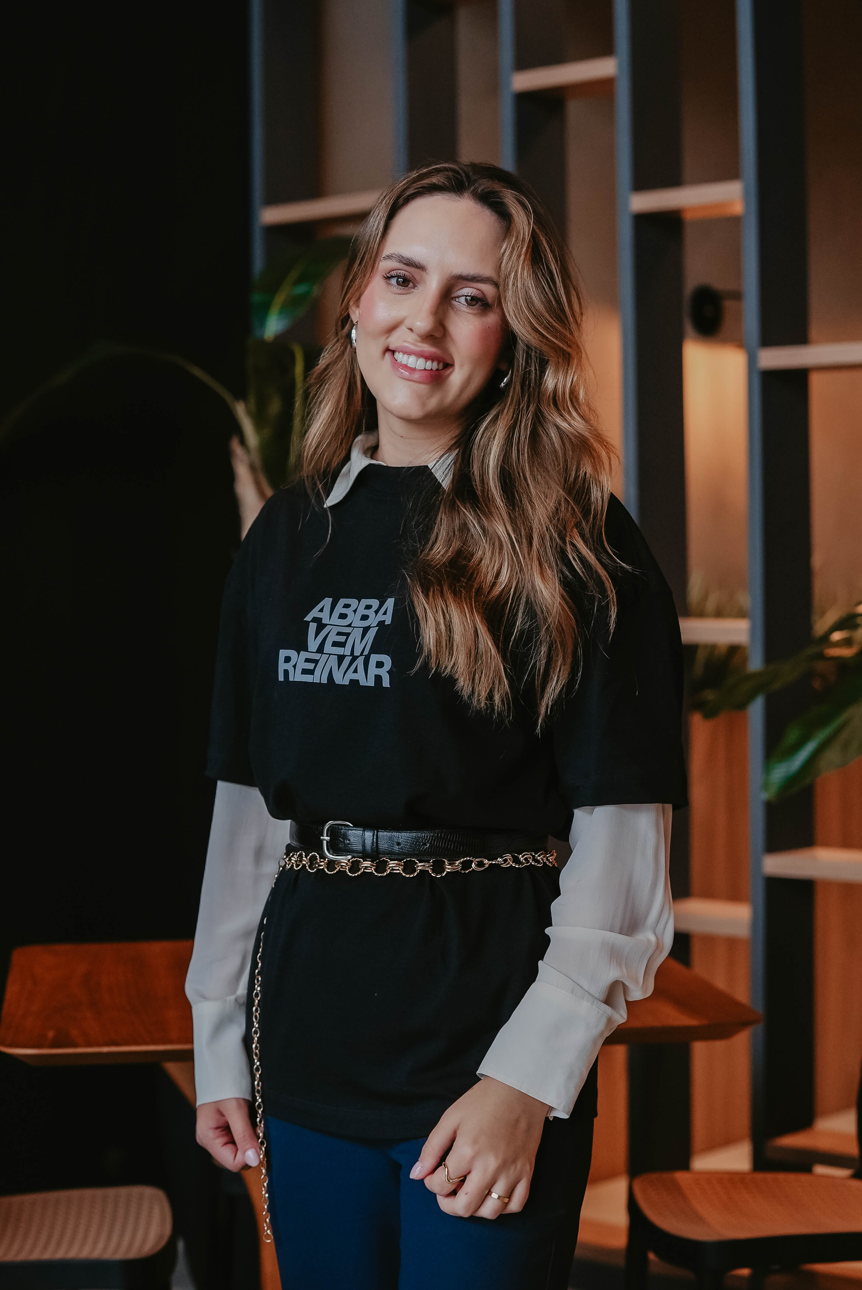 Camiseta "Abba, Vem Reinar" | Coleção Algo Novo